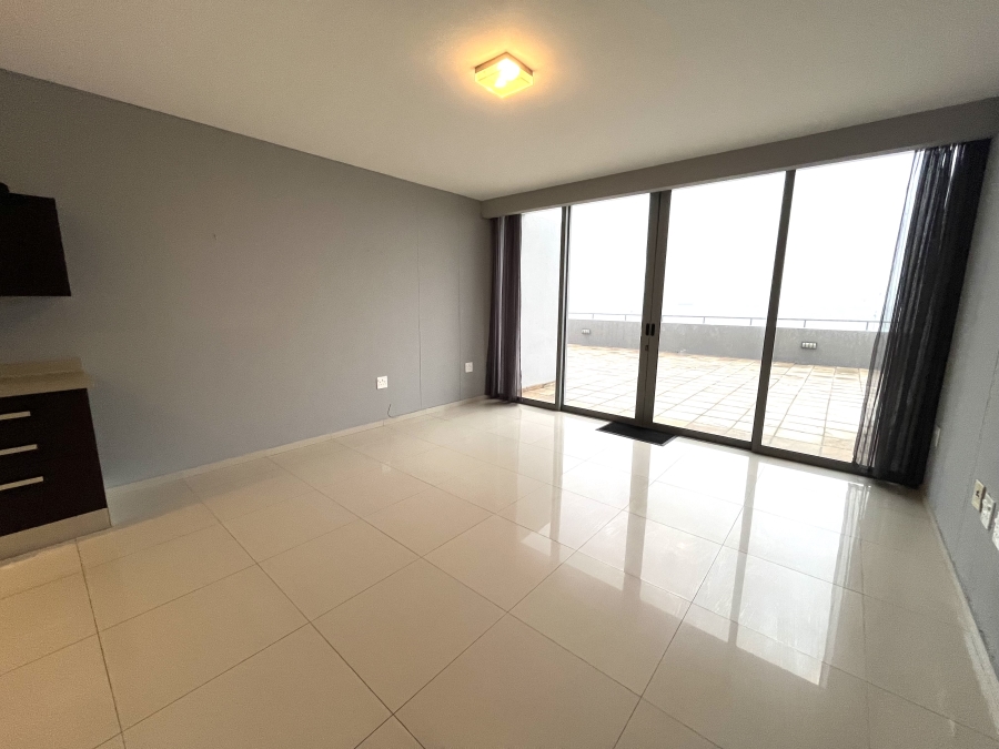 1 Bedroom Property for Sale in Beachfront Western Cape